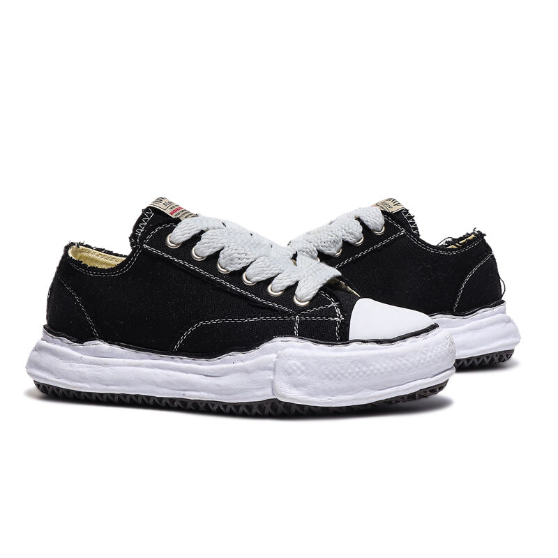 Retro Height-Increasing Canvas Shoes
